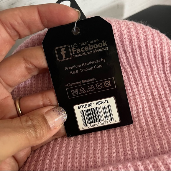 Pink beanie - Picture 4 of 4